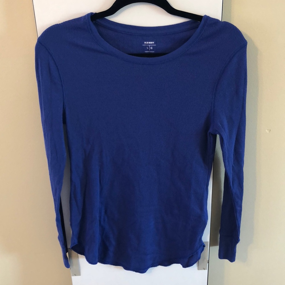 Women’s blue thermal old navy tee size L